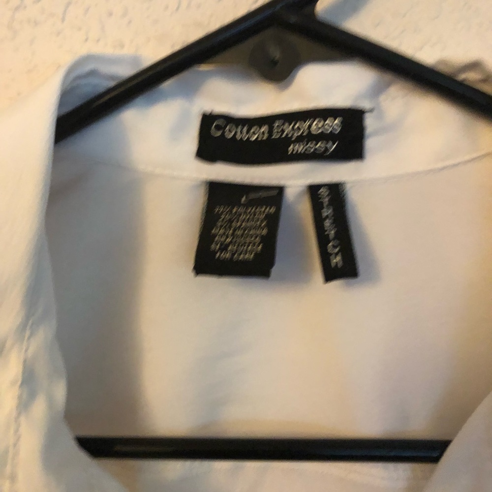 New blouse - Picture 2 of 2